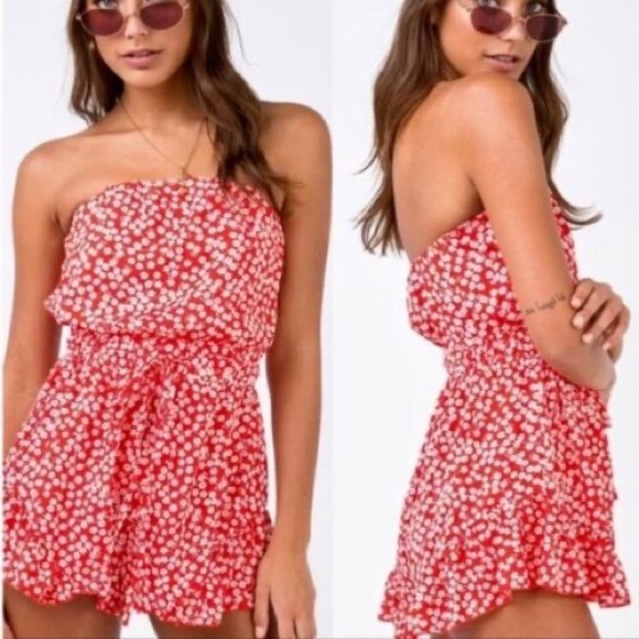 Princess Polly Red Floral Strapless Romper - Picture 2 of 6